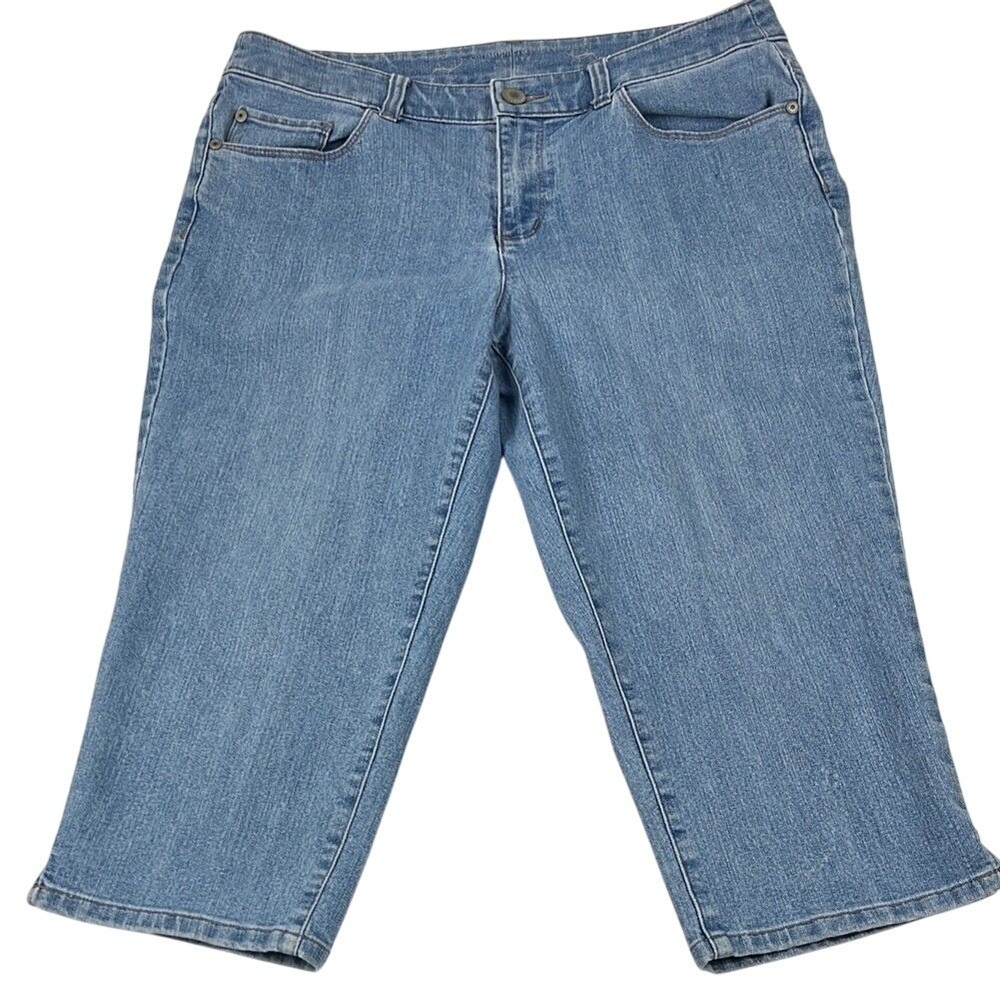Christopher & Banks Modern Fit‎ Capri Jeans Womens Size 10P Light Wash Denim